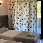 дивият божур Hébergement de vacances *