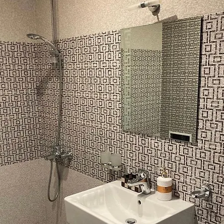 дивият божур Stanyantsi