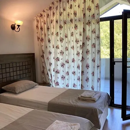 дивият божур Casa de Férias *